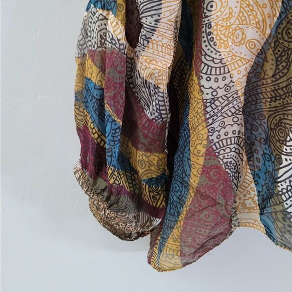 SALE🌷Belle France Print silk Blouse size Large - Picture 13 of 16